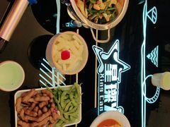 -星璨火吧KTV聚会餐厅(丰庆路店)