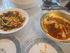 -汗腾格里·风味餐厅(新疆驻京办店)