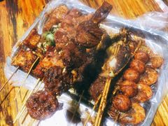鸡肉汉堡-胡仁根胡记炸炸炸