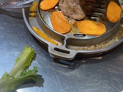 -哈哈碳都·牛肋条无限自助烤肉(台江万达店)