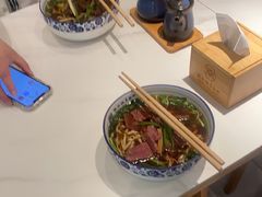 -镇南锅盖面馆(解放路店)