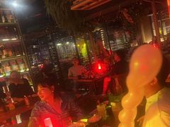 -胡桃里乐队酒馆