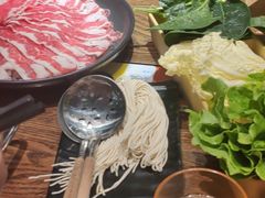 -呷哺呷哺 小火锅 (浦东新欧尚超市店)