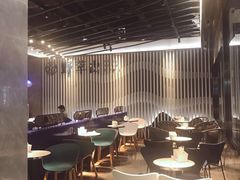 大堂-野萃山·潮汕厚果汁(十亩地店)
