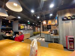 大堂-72街红烧排骨饭(海珠丽影广场店)