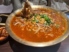 -张翻越·川渝冒菜·武汉黑鸭煲(城北万象城店)