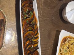 -东口码头·烧鸽子·鱼头泡饼·地方菜(金鹰悦城店)