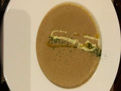 -YUE·6·西式融合餐厅(外滩六号店)