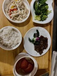 -卓玥国际月子会所(罗山路店)