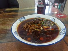 红油牛肉米线-彭家牛肉块扯面