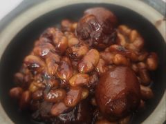 猪尾巴黄豆煲-阿隆煲店(秀仁苑店)