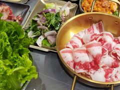 -围炉肉舍•炭烤活鳗•丹东海鲜烤肉(步行街店)