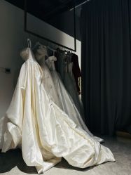 -红丝高端婚礼中心(旗舰店)