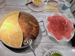 -澳美徕·港式花胶鸡火锅(高新万达店)