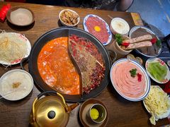 -萍姐火锅·公路夜市(武汉首店)