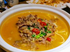酸汤肥牛-小菜园新徽菜(常州金坛吾悦店)