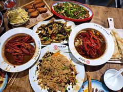 -叶派龙虾•招牌香辣蟹·海鲜(中海国际店)