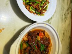 -姊妹生活菜馆·地道湖北菜