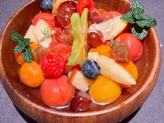 薄荷接骨木花渍当季水果-美美九席·湖景餐厅(李公堤店)