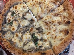 双拼披萨-Primo·丽莫意大利窑烤披萨