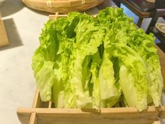 -尚尚仙·酸汤猪手·猪肚鸡火锅(华联万柳购物中心店)