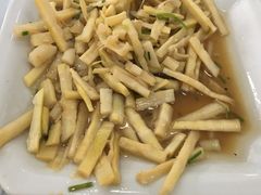-天乐农家鱼头王(天目湖店)