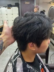 -藤野造型烫发染发