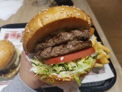 -The Habit Burger Grill 哈比特汉堡(爱琴海店)