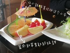 果盘-喜乐餐厅•灯笼虾球首创者•本地小海鲜(二马路店)