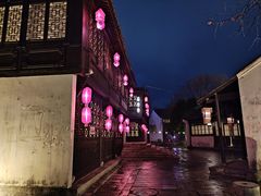 -铂逸梦秦酒店(横店梦幻谷店)