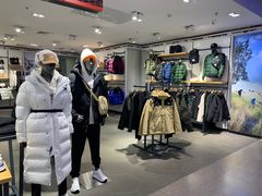 -王府井百货(中州中路店)