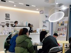 -HUGS coffee(东区店)