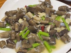 -超越海鲜屋(飞龙物业店)