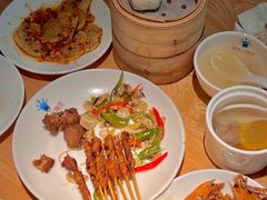 -快乐大桶水养生足浴SPA(前兴路店)