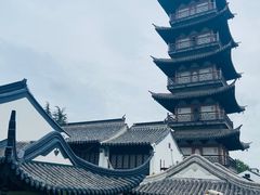 -汇龙潭