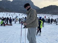 -济南卧虎山滑雪场
