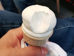 -DQ·蛋糕·冰淇淋(大宁国际商业广场店)