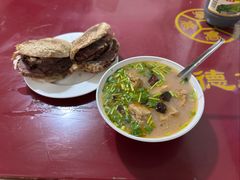 -清真八大碗(G6辅路店)