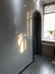 -LESSMORE科技头皮理容中心