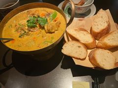 -大头虾越式风味餐厅(光明广场店)