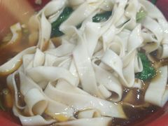 -雷祖芳老妈蹄花店