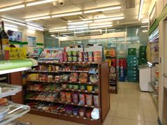 -全家便利店(桂平路店)