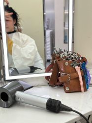 -PE SALON