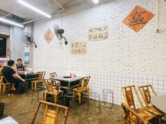 -咏勝锑锅麻辣烫(净居寺路总店)