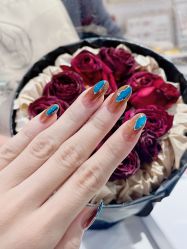 -丽心自助美甲美睫