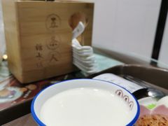 双皮奶-五条人糖水铺(武林总店)