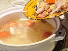 -谢云贵清香水煮鸡火锅(总店)
