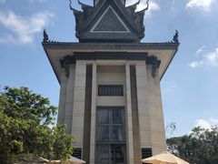 -吐斯廉屠杀博物馆