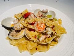 海鲜意大利蝴蝶面-Mogul Eatery·大亨餐酒馆