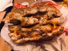 狠霸王鸡堡-汉堡王(龙德广场店)